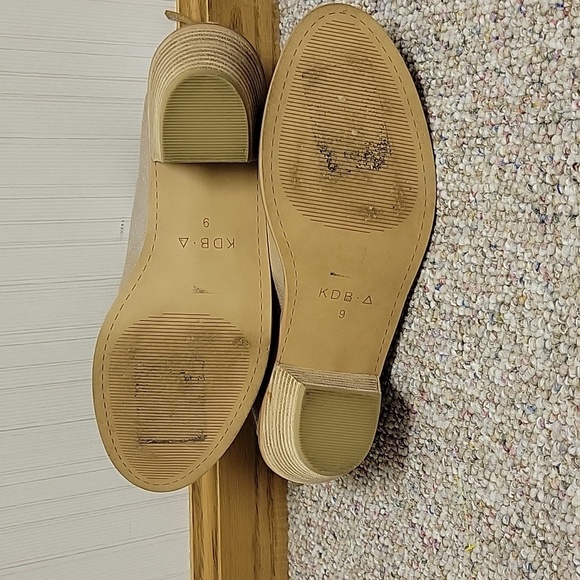 Kelsi Dagger, women's Brooklyn Suede Metallic Rose Kadeja Ankle Booties Sz 9 - Picture 5 of 8